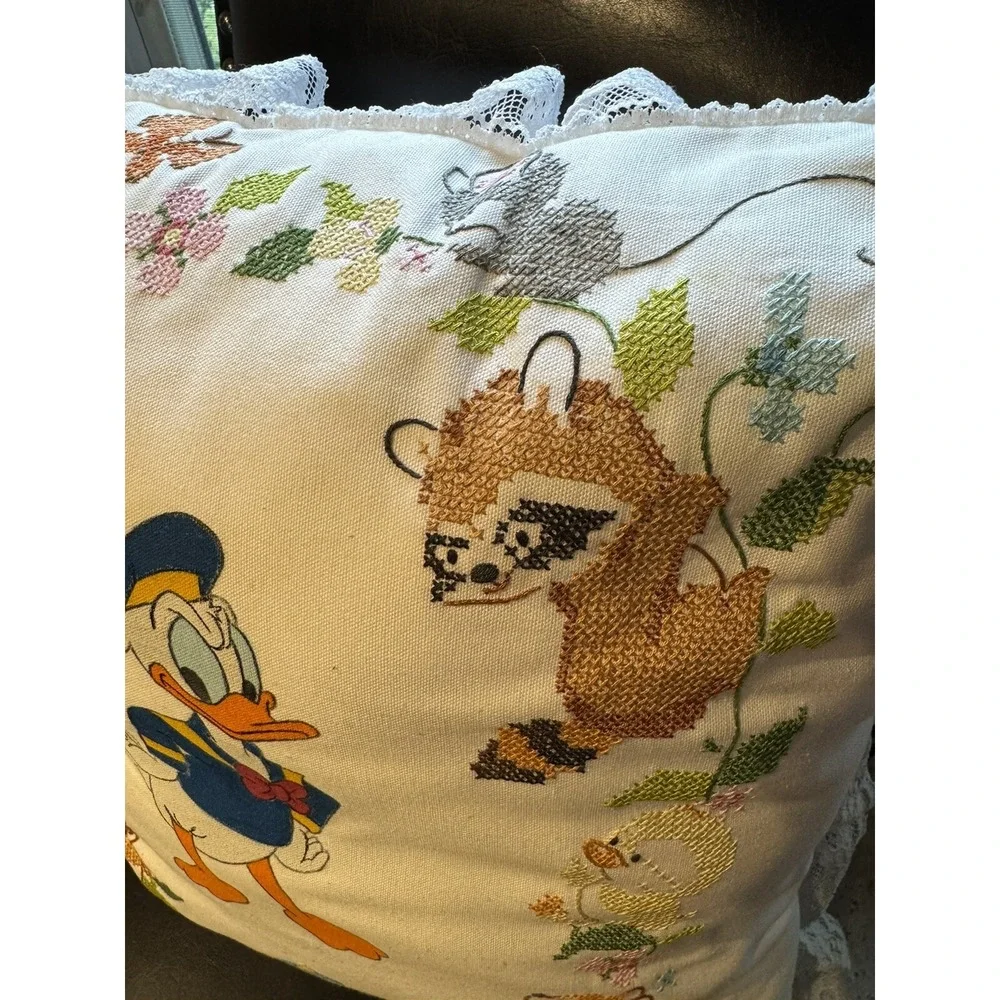 Vintage Donald‎ Duck Handmade Animal Stitches Pillow With Lace Trim 1988 15